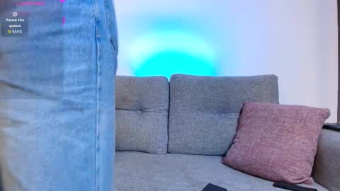 Neffer online show from January 18, 5:22 am