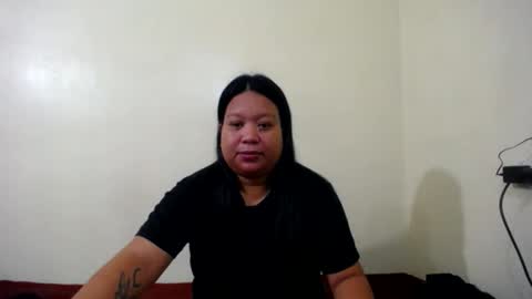 mia and luna online show from June 9, 12:44 am