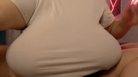 Maya online show from March 5, 11:27 pm