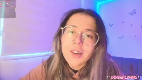 Veronica Independent Model online show from June 10, 1:10 pm