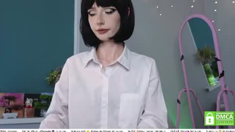 Snapshot of sweetuniporn chatting on June 29, 10:15 am Elis a little vacation Ill be here Saturday my schedules in bio online show from June 29, 10:15 am