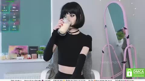 Snapshot of sweetuniporn chatting on July 12, 9:00 am Elis a little vacation Ill be here Saturday my schedules in bio online show from July 12, 9:00 am