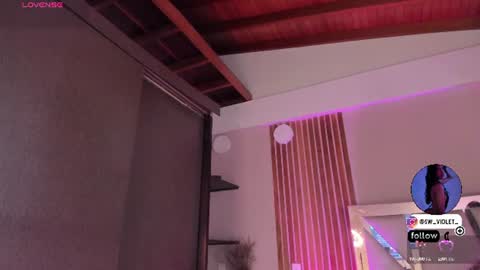 sweetviolet___ online show from June 26, 11:58 am