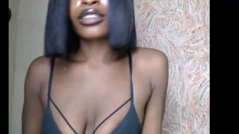 sweetxxboobsx online show from September 16, 6:53 pm