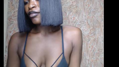 sweetxxboobsx online show from September 27, 12:04 am