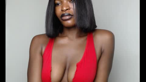 sweetxxboobsx online show from November 19, 7:52 am