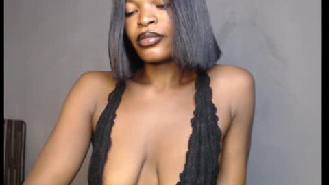sweetxxboobsx online show from March 8, 8:51 am