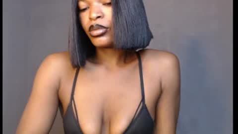 sweetxxboobsx online show from July 19, 7:45 am