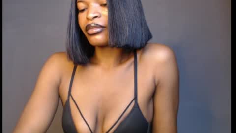 sweetxxboobsx online show from July 25, 7:50 am