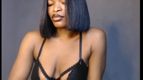 sweetxxboobsx online show from August 2, 7:29 am