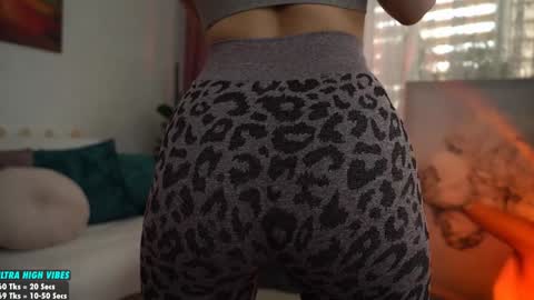 Snapshot of sweety_rinushka_ chatting on January 12, 1:05 pm Katerina online show from January 12, 1:05 pm