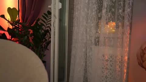 Snapshot of sweety_rinushka_ chatting on January 28, 7:21 pm Katerina online show from January 28, 7:21 pm