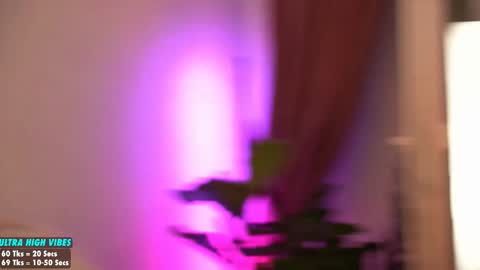 Snapshot of sweety_rinushka_ chatting on February 15, 10:52 pm Katerina online show from February 15, 10:52 pm