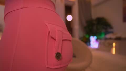 Snapshot of sweety_rinushka_ chatting on June 24, 7:46 pm Katerina online show from June 24, 7:46 pm