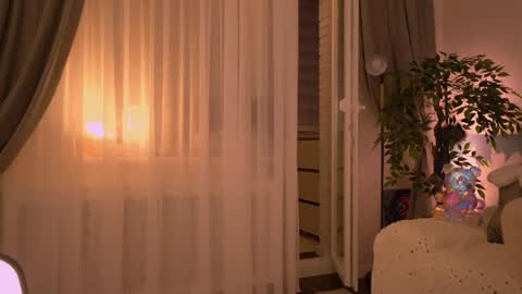 Snapshot of sweety_rinushka_ chatting on July 14, 6:02 pm Katerina online show from July 14, 6:02 pm