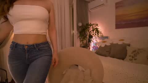 Snapshot of sweety_rinushka_ chatting on July 21, 8:11 pm Katerina online show from July 21, 8:11 pm