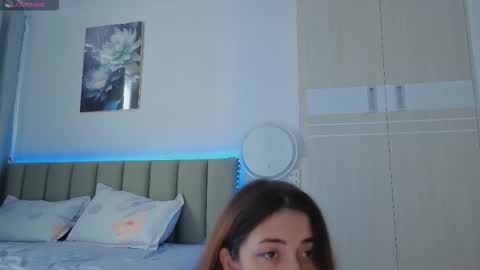 Vikky online show from March 9, 12:36 am