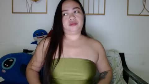 Snapshot of sweetyasian_ chatting on September 20, 11:33 am stacey online show from September 20, 11:33 am