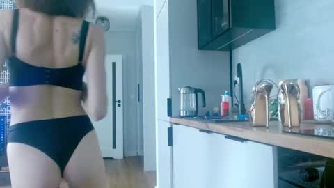 sweetycherrylove online show from March 12, 11:38 am