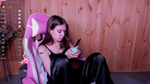 sweetydeviliya online show from January 23, 8:04 am