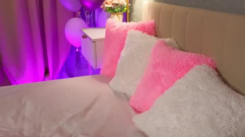 Molly online show from September 13, 6:51 pm