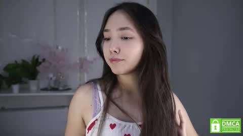 Snapshot of sweetyoops chatting on October 22, 4:57 am Astrid online show from October 22, 4:57 am