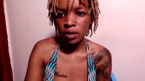 Snapshot of sweetz_candice chatting on July 11, 9:12 am sweetz_candice online show from July 11, 9:12 am
