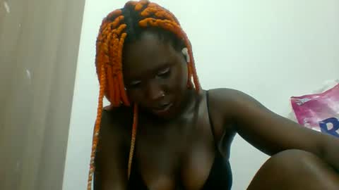 sweevagina22 online show from February 21, 9:49 pm