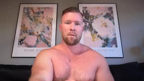 swekingxx online show from May 14, 7:20 pm