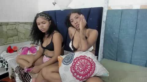 Snapshot of swett_lady_ chatting on November 29, 6:55 pm swett_lady_ online show from November 29, 6:55 pm