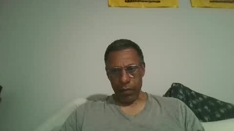 swimmerbod2495 online show from April 30, 2:18 am