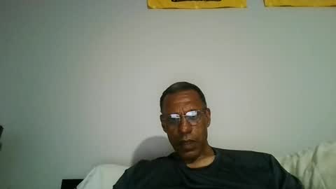 Snapshot of swimmerbod2495 chatting on June 12, 6:23 am swimmerbod2495 online show from June 12, 6:23 am