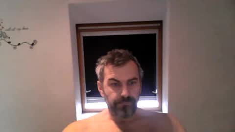 swinger_men_austria online show from February 18, 7:26 am