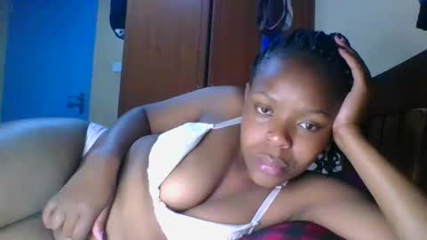 Snapshot of swit_seduction chatting on May 30, 11:18 am swit_seduction online show from May 30, 11:18 am