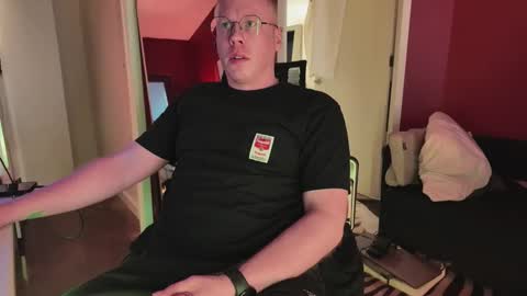 Snapshot of switchdean chatting on May 20, 1:06 pm Switch online show from May 20, 1:06 pm
