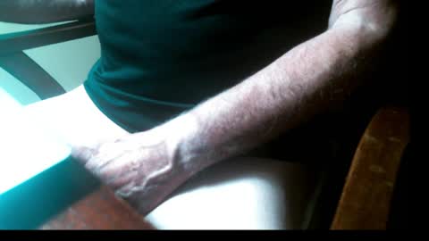 Snapshot of swizzle__stick chatting on July 9, 9:35 am will jeffers online show from July 9, 9:35 am