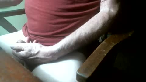 Snapshot of swizzle__stick chatting on July 20, 9:45 am will jeffers online show from July 20, 9:45 am