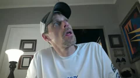 swontguy2025 online show from February 27, 5:24 am