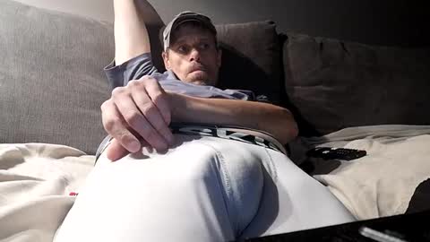 Snapshot of swontguy2025 chatting on July 27, 1:45 am swontguy2025 online show from July 27, 1:45 am