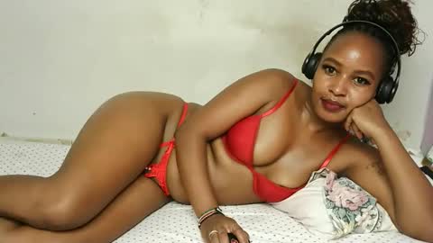 swt_bby online show from May 16, 8:00 am