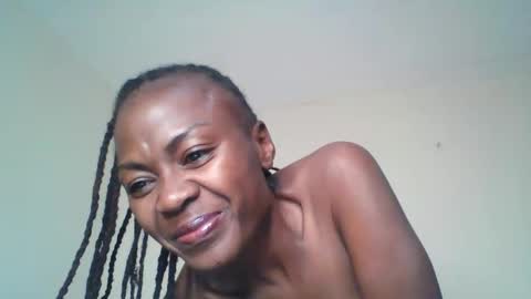 Snapshot of swtebony1 chatting on May 23, 10:25 pm ALICIA online show from May 23, 10:25 pm