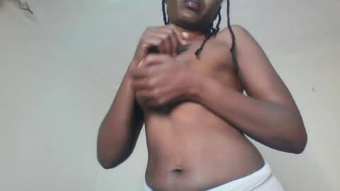 Snapshot of swtebony1 chatting on June 17, 10:43 pm ALICIA online show from June 17, 10:43 pm