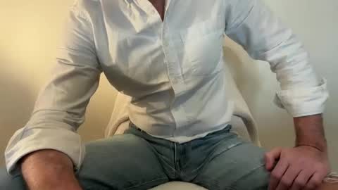 Snapshot of swtlick chatting on November 11, 10:48 am Swtlick online show from November 11, 10:48 am