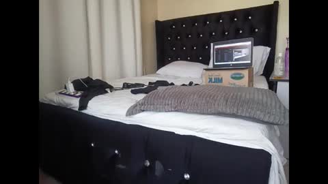 swtsdivas online show from February 14, 7:05 am