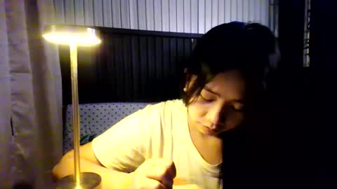 Snapshot of swyt_lucy chatting on February 20, 4:07 pm swyt_lucy online show from February 20, 4:07 pm