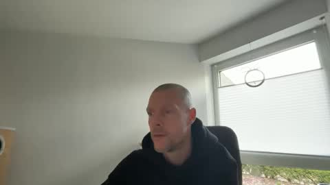 Snapshot of sx1904 chatting on March 12, 12:00 pm sx1904 online show from March 12, 12:00 pm