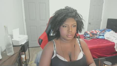 Snapshot of sxamleuy chatting on October 17, 5:32 am sxamleuy online show from October 17, 5:32 am