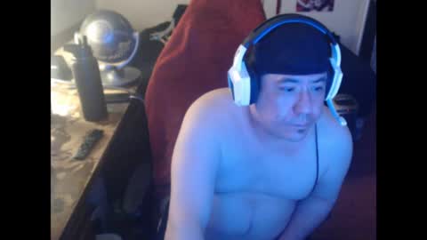 Snapshot of sxykoreandick chatting on May 16, 6:32 am Rick Hard online show from May 16, 6:32 am