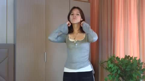 Snapshot of sybilkoepf chatting on May 14, 7:37 am Christine or just Chris online show from May 14, 7:37 am