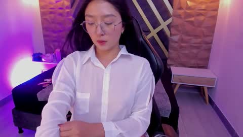 Sydney online show from February 12, 11:33 pm